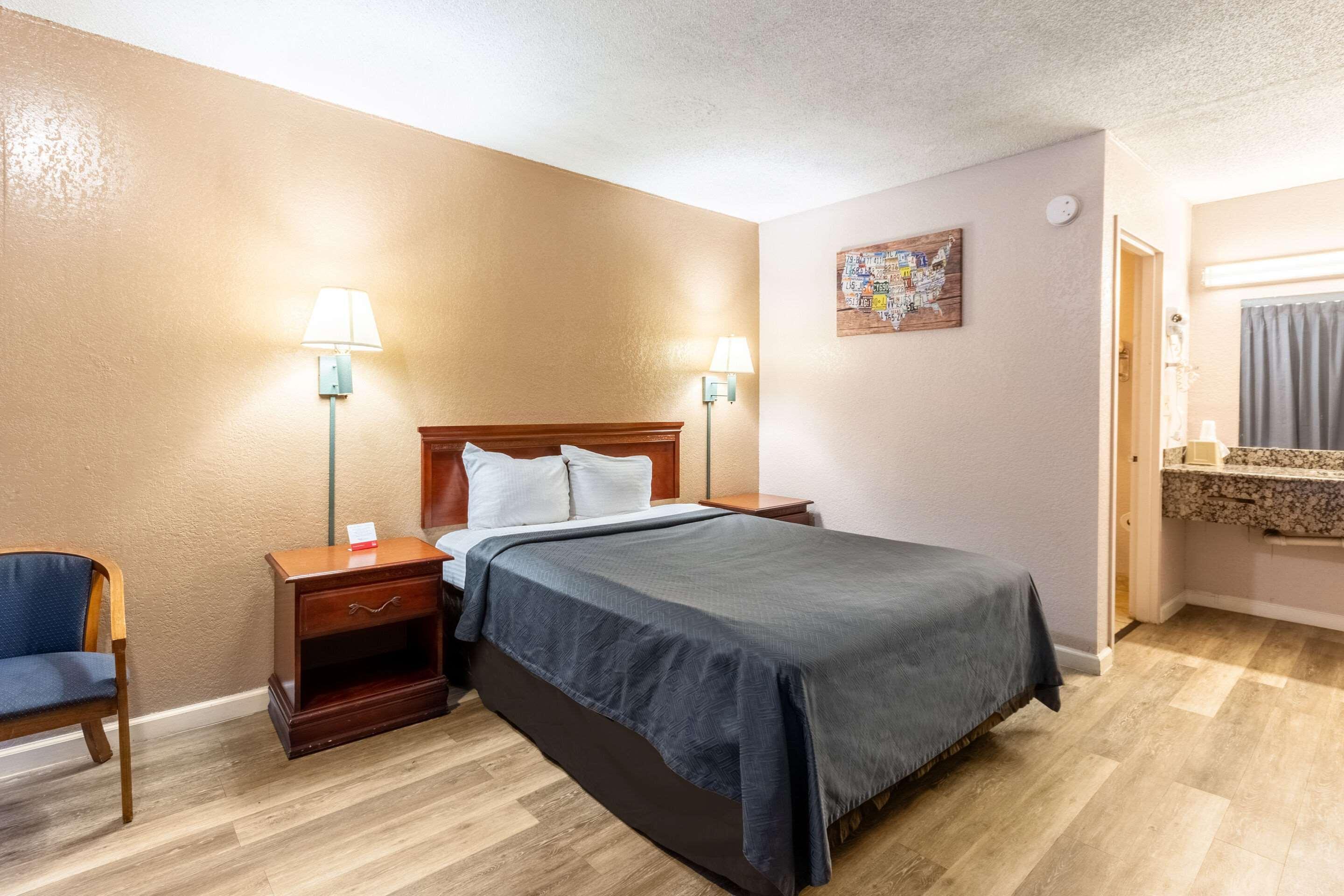 Econo Lodge Inn & Suites Near Bricktown Oklahoma City Eksteriør bilde