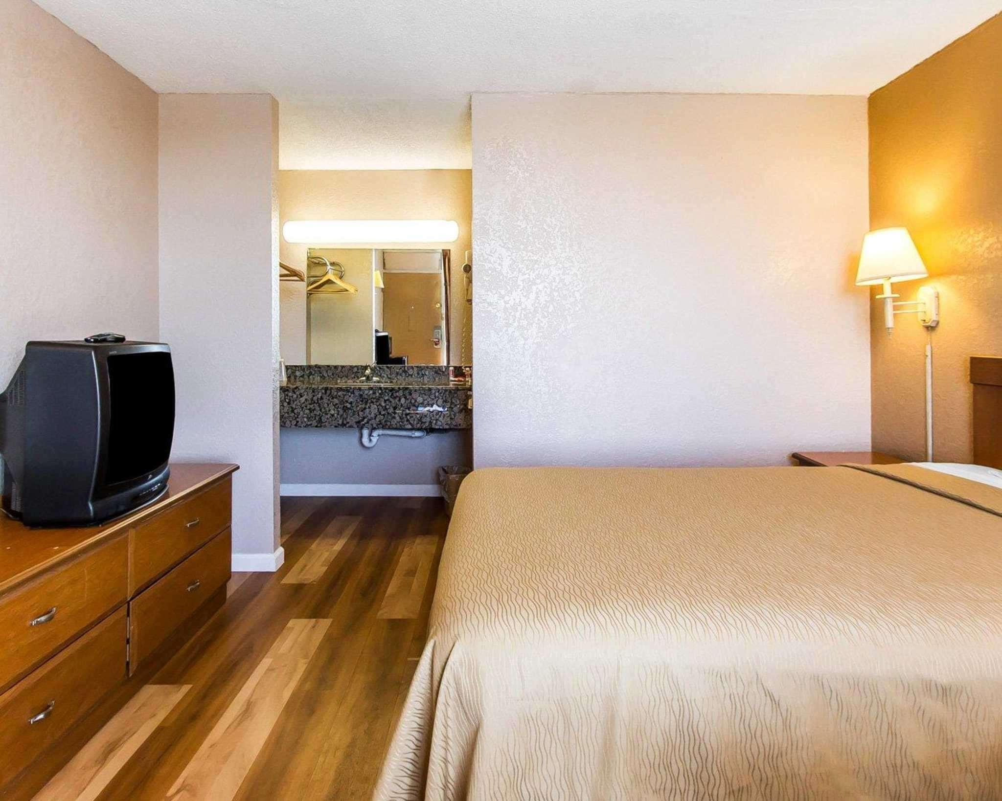 Econo Lodge Inn & Suites Near Bricktown Oklahoma City Eksteriør bilde