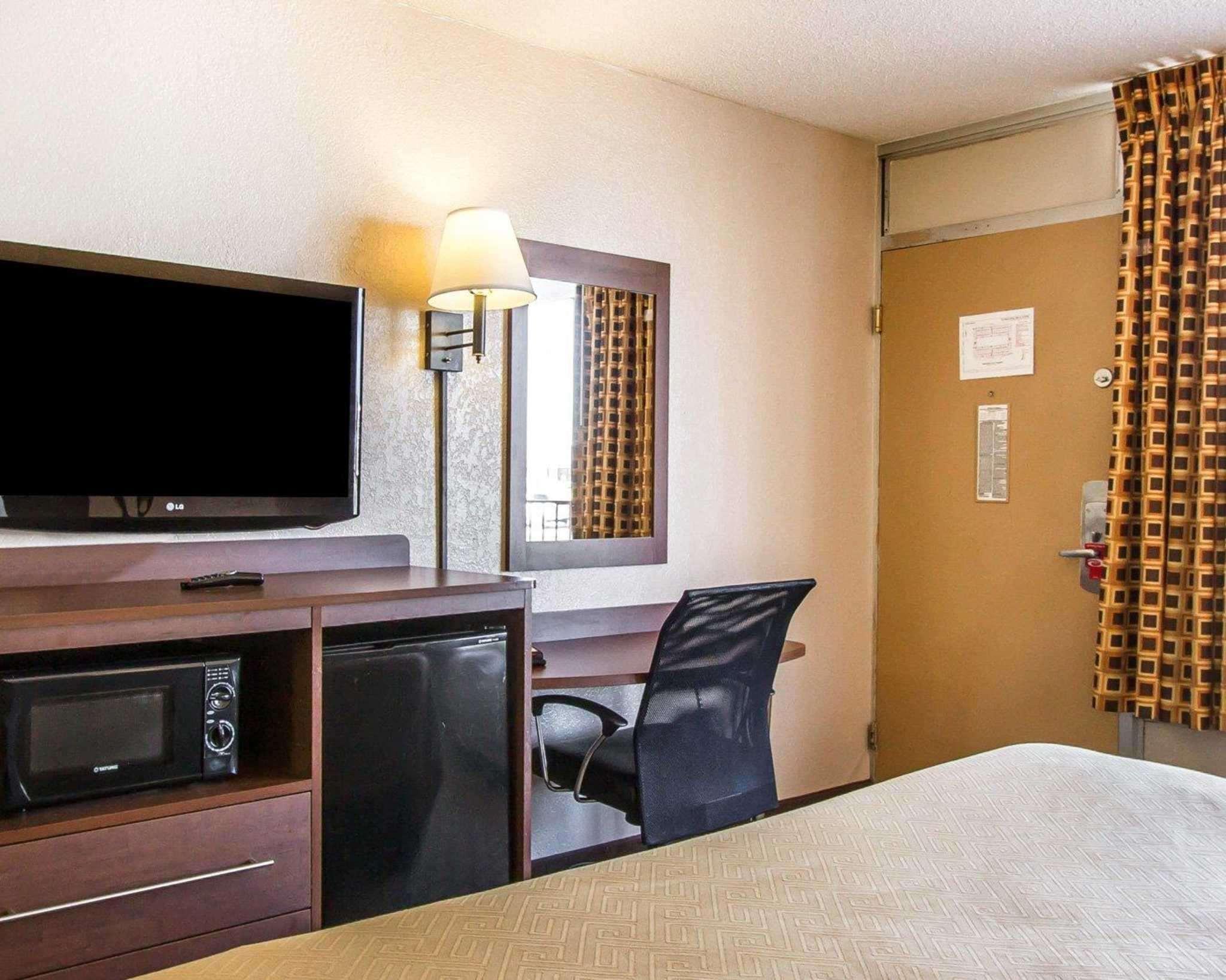 Econo Lodge Inn & Suites Near Bricktown Oklahoma City Eksteriør bilde